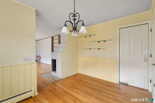 $289,900 | 215 Monroe Street, East Hartford, CT 06118