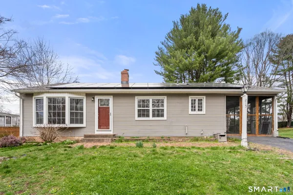 $289,900 | 215 Monroe Street, East Hartford, CT 06118