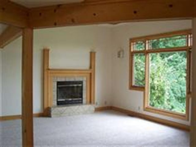 1928 Quail Hollow Road Pekin, IL 61554 - Photo 4 of 9 Gallery Image 4