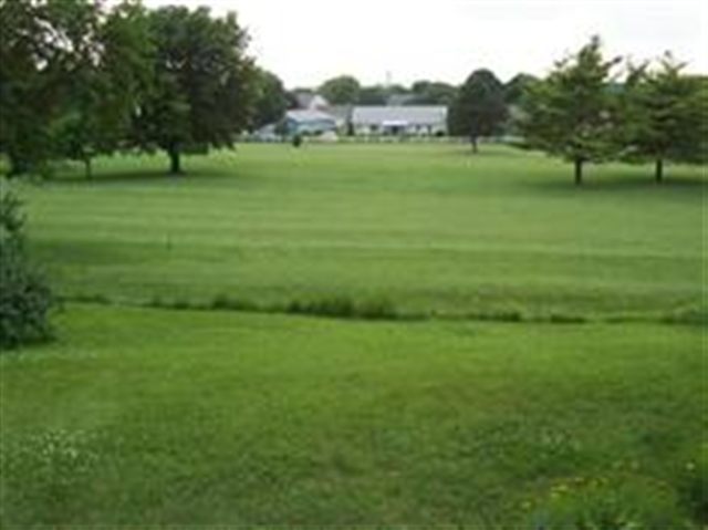 1928 Quail Hollow Road Pekin, IL 61554 - Photo 9 of 9 Gallery Image 9
