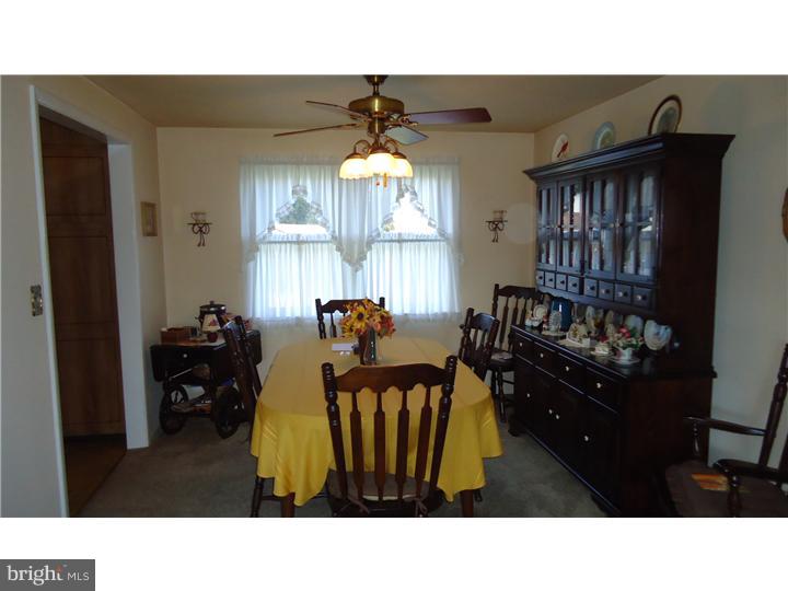 18 Bolton Road Hamilton, NJ 08610 - Photo 14 of 19