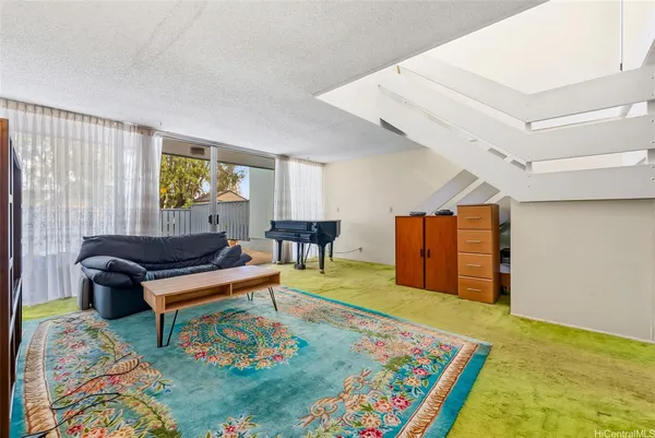 $587,000 | 95-325 Kahikinui Court, Unit 223, Mililani, HI 96789