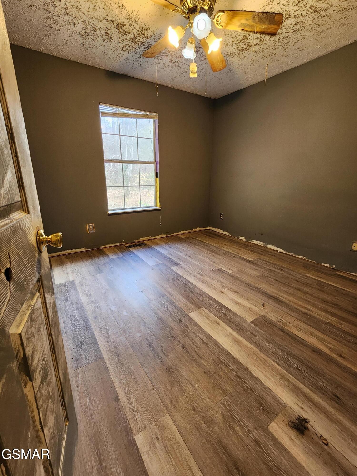 1178 Breeden Branch Road Sevierville, TN 37876 - Photo 15 of 18 Gallery Image 15