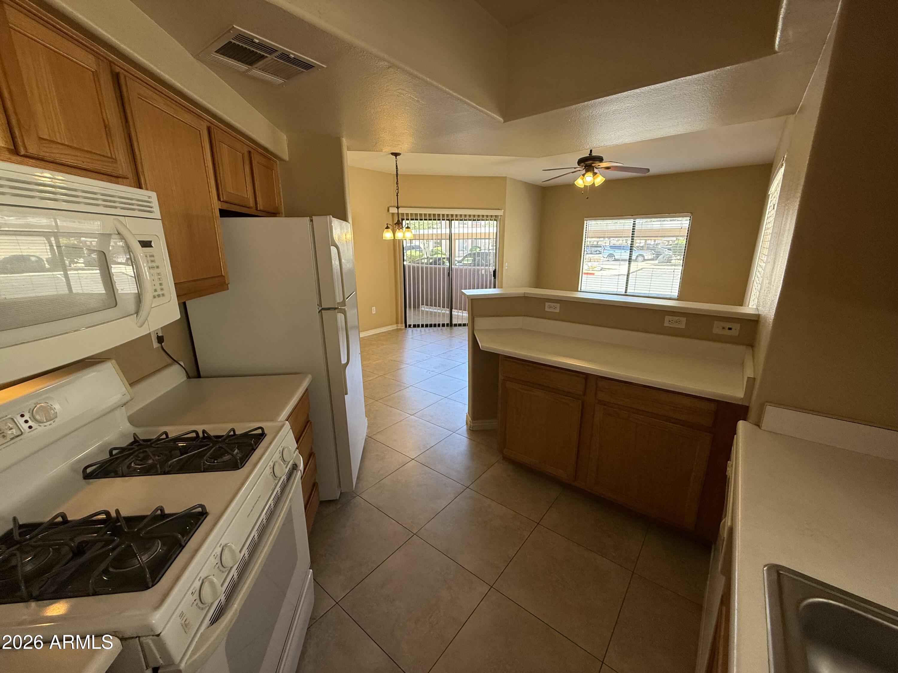 10030 West Indian School Road, Unit 164 Phoenix, AZ 85037 - Photo 5 of 35 IMG_4909