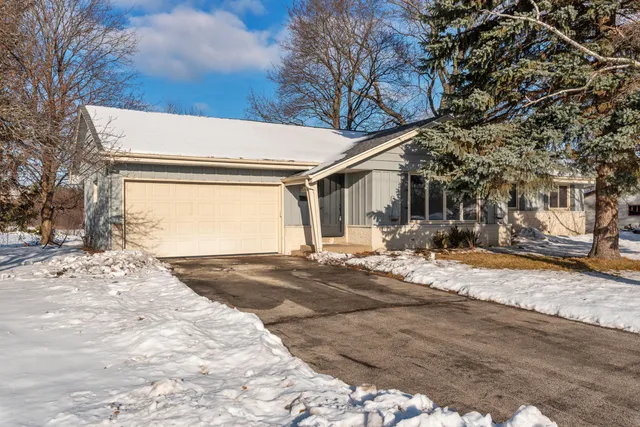 $385,000 | W174N9287 Joper Road, Menomonee Falls, WI 53051