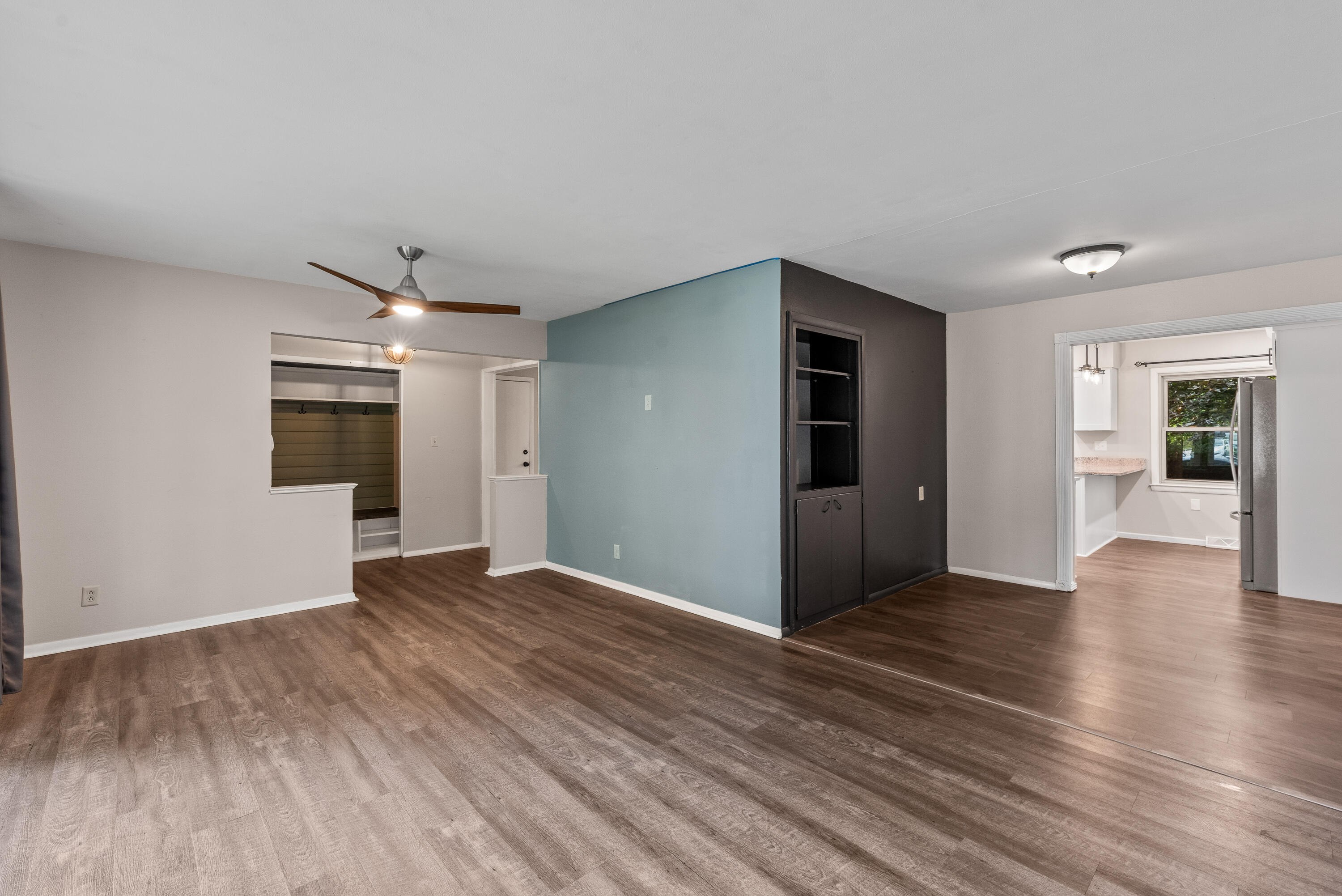 W174N9287 Joper Road Menomonee Falls, WI 53051 - Photo 11 of 31 W174N9287 Joper Rd-4