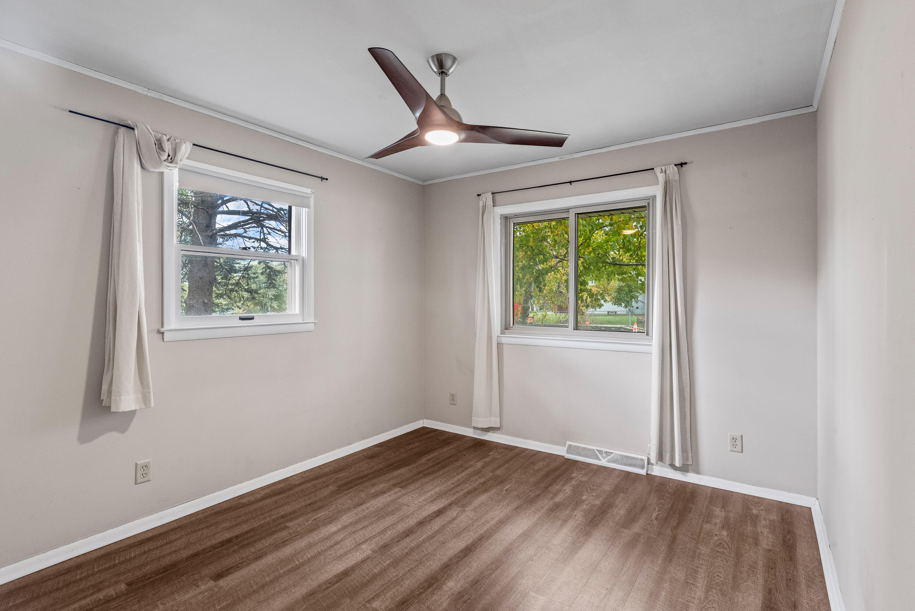 W174N9287 Joper Road Menomonee Falls, WI 53051 - Photo 19 of 31 W174N9287 Joper Rd-8