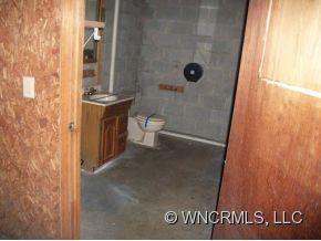 342 Thompson Road Rutherfordton, NC 28139 - Photo 3 of 5