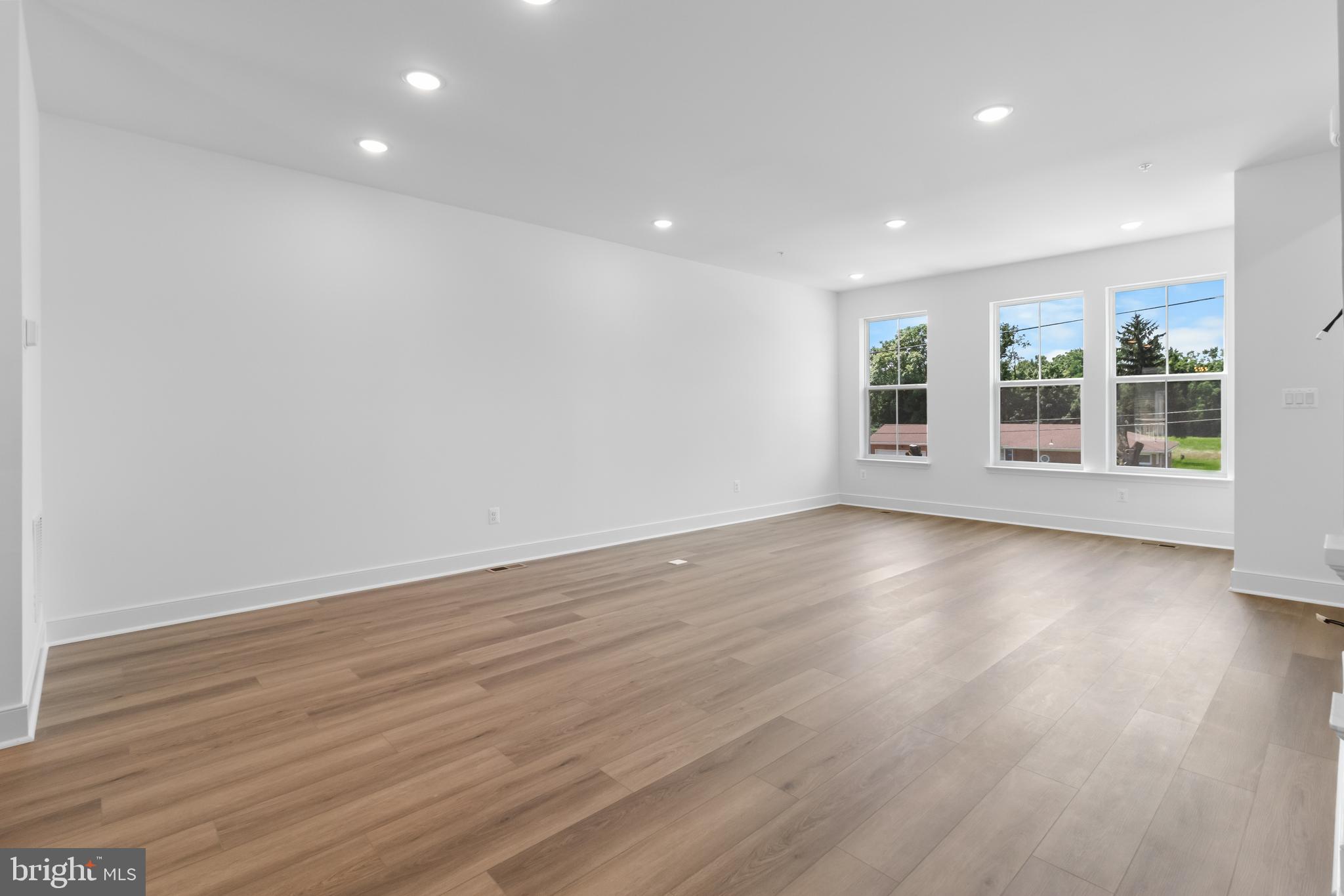 1861 Shookstown Road Frederick, MD 21702 - Photo 20 of 35