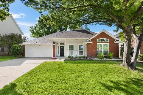 $375,000 | 2404 Bowman Avenue, Mansfield, TX 76063