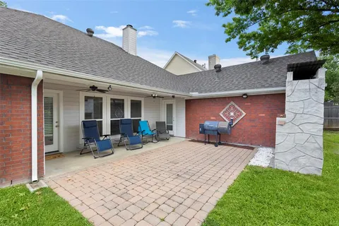 $375,000 | 2404 Bowman Avenue, Mansfield, TX 76063