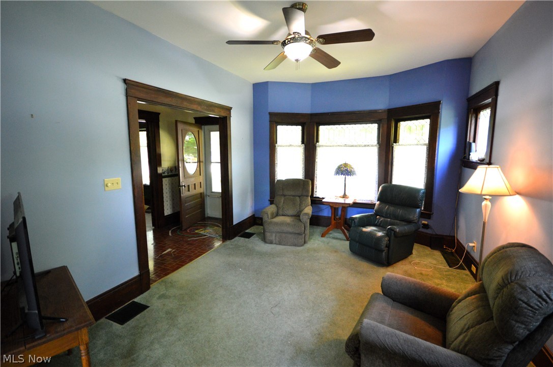 5964 South Ridge Road Madison, OH 44057 - Photo 3 of 27