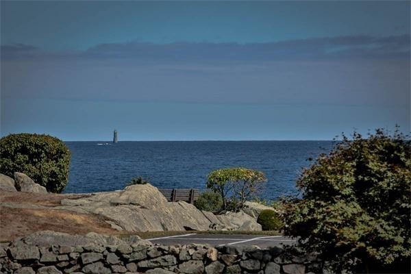 355 Jerusalem Road Cohasset, MA 02025 - Photo 4 of 30 Gallery Image 4