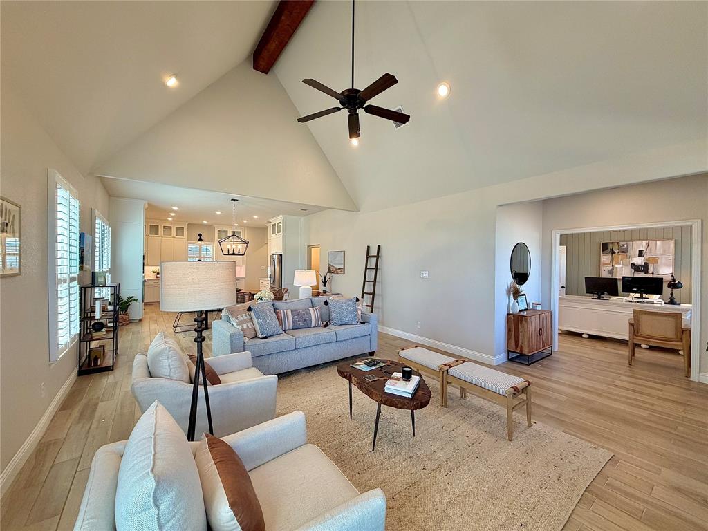 649 Gray Road Burleson, TX 76028 - Photo 8 of 28 a living room with furniture