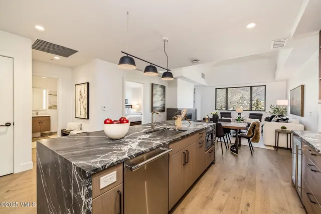 $2,375,000 | 38460 Hwy 6 Avon Co 81620, Unit 424, Avon, CO 81620