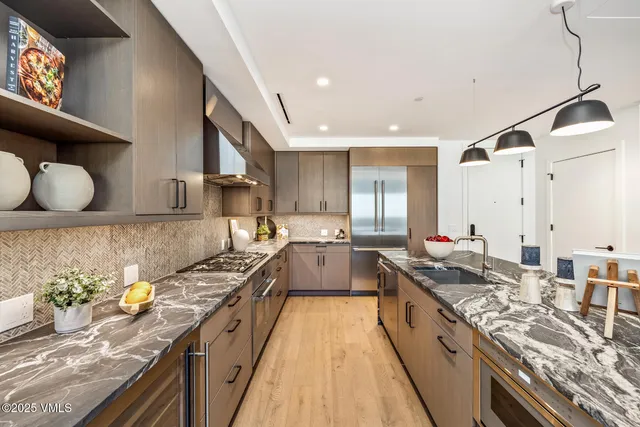 $2,375,000 | 38460 Hwy 6 Avon Co 81620, Unit 424, Avon, CO 81620