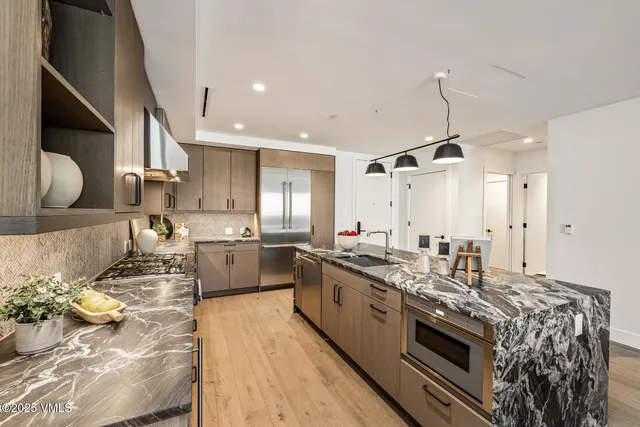 $2,375,000 | 38460 Hwy 6 Avon Co 81620, Unit 424, Avon, CO 81620