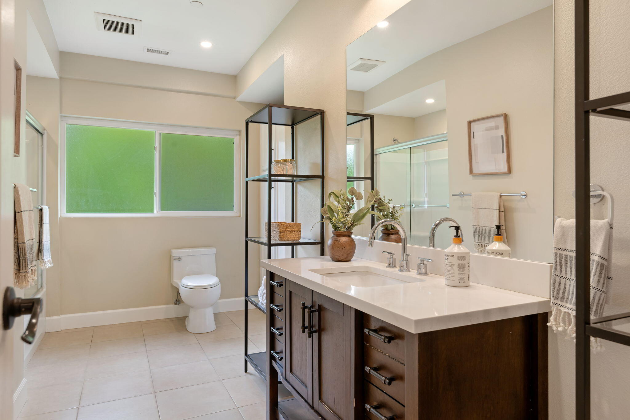 1442 South Rice Road Ojai, CA 93023 - Photo 35 of 54 47-Bathroom 5