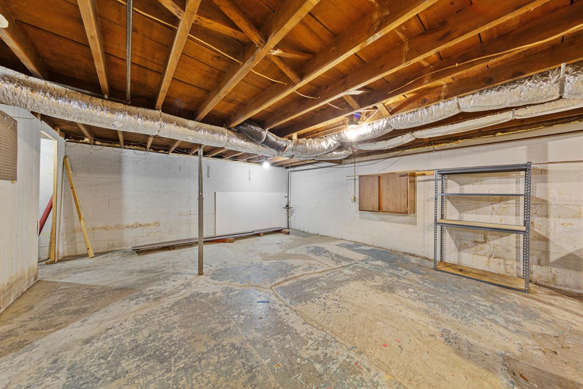 303 3rd Street North Ellendale, MN 56026 - Photo 33 of 38