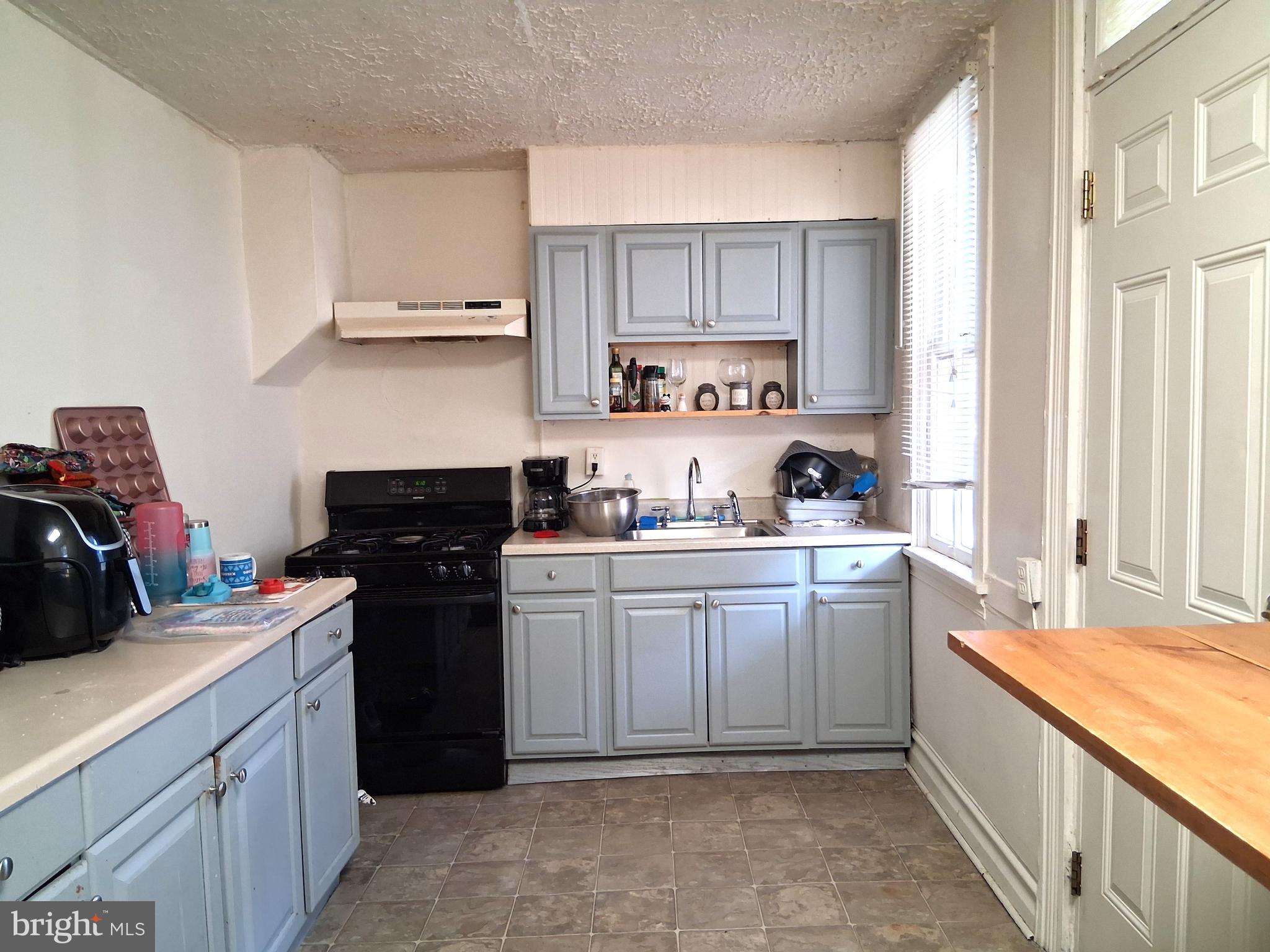 724 High Street Lancaster, PA 17603 - Photo 3 of 15