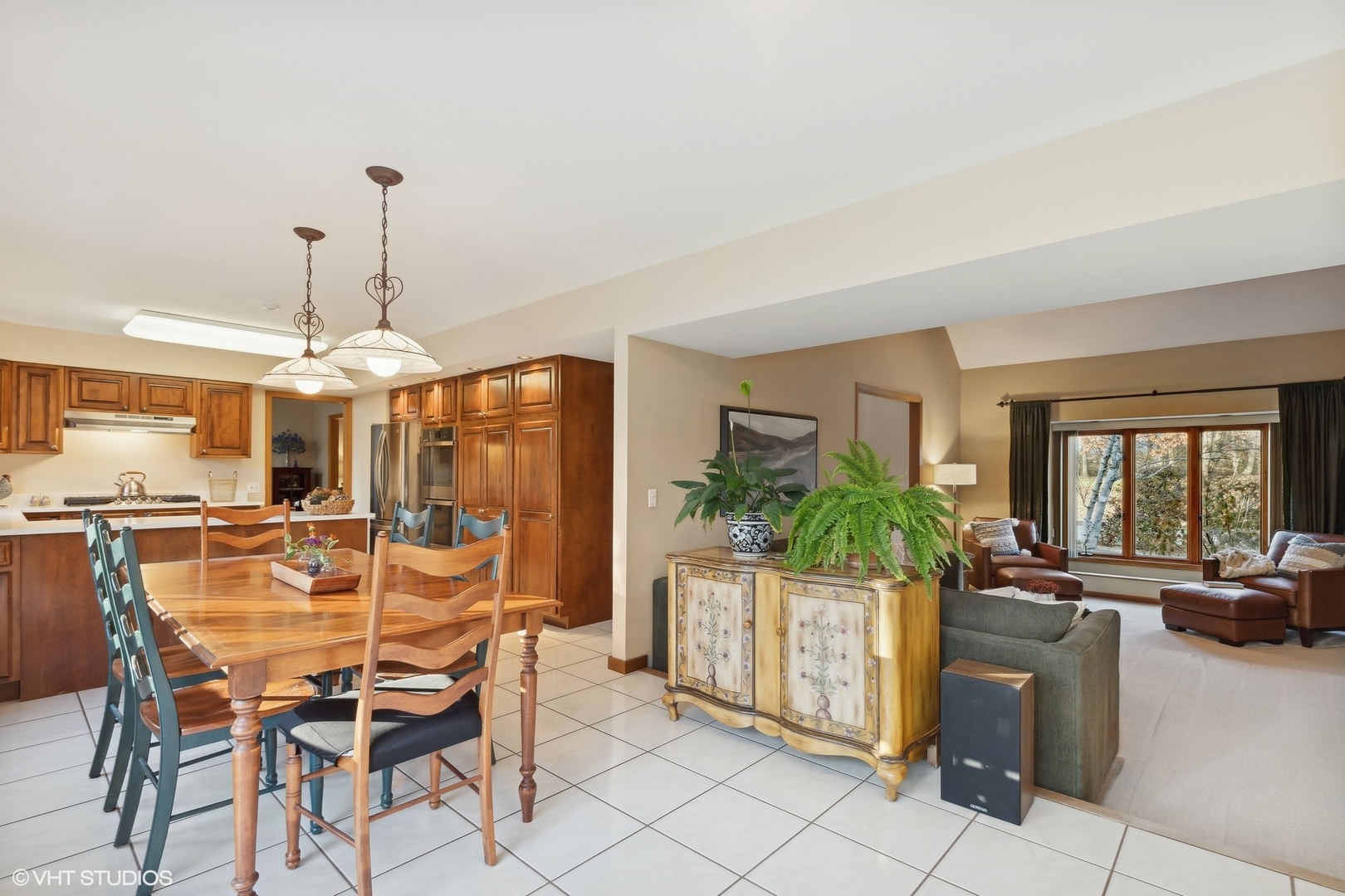 914 Atkinson Road Lake Bluff, IL 60044 - Photo 15 of 42 Gallery Image 15