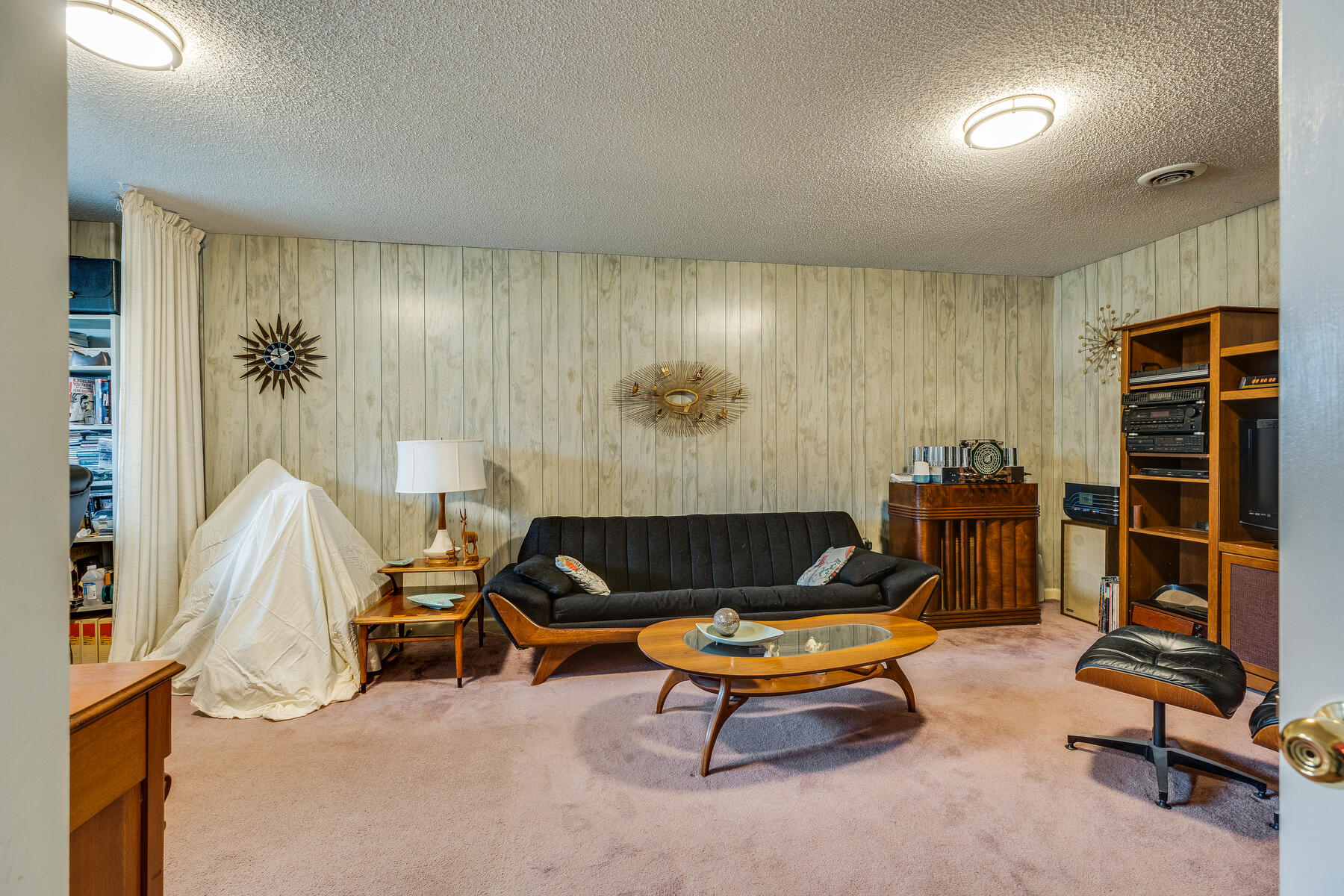 229 Ridgeview Drive Johnson City, TN 37615 - Photo 28 of 43 028