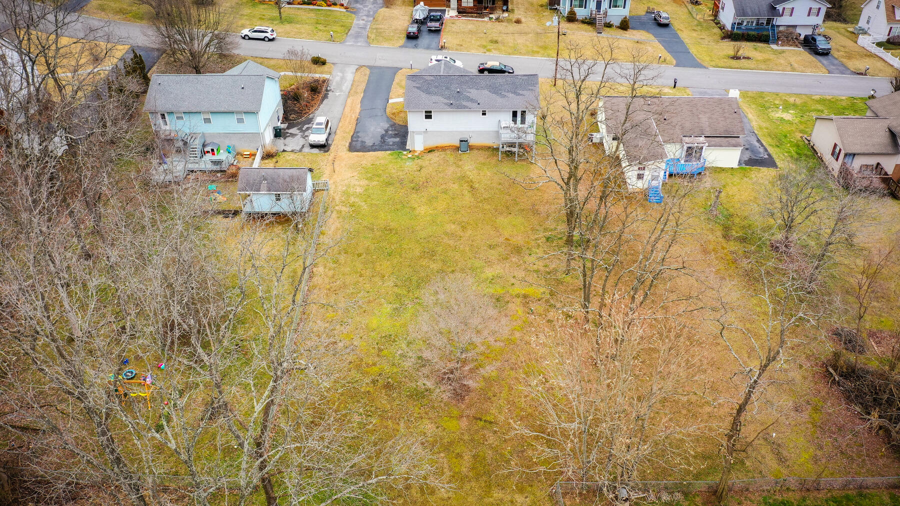 229 Ridgeview Drive Johnson City, TN 37615 - Photo 43 of 43 105