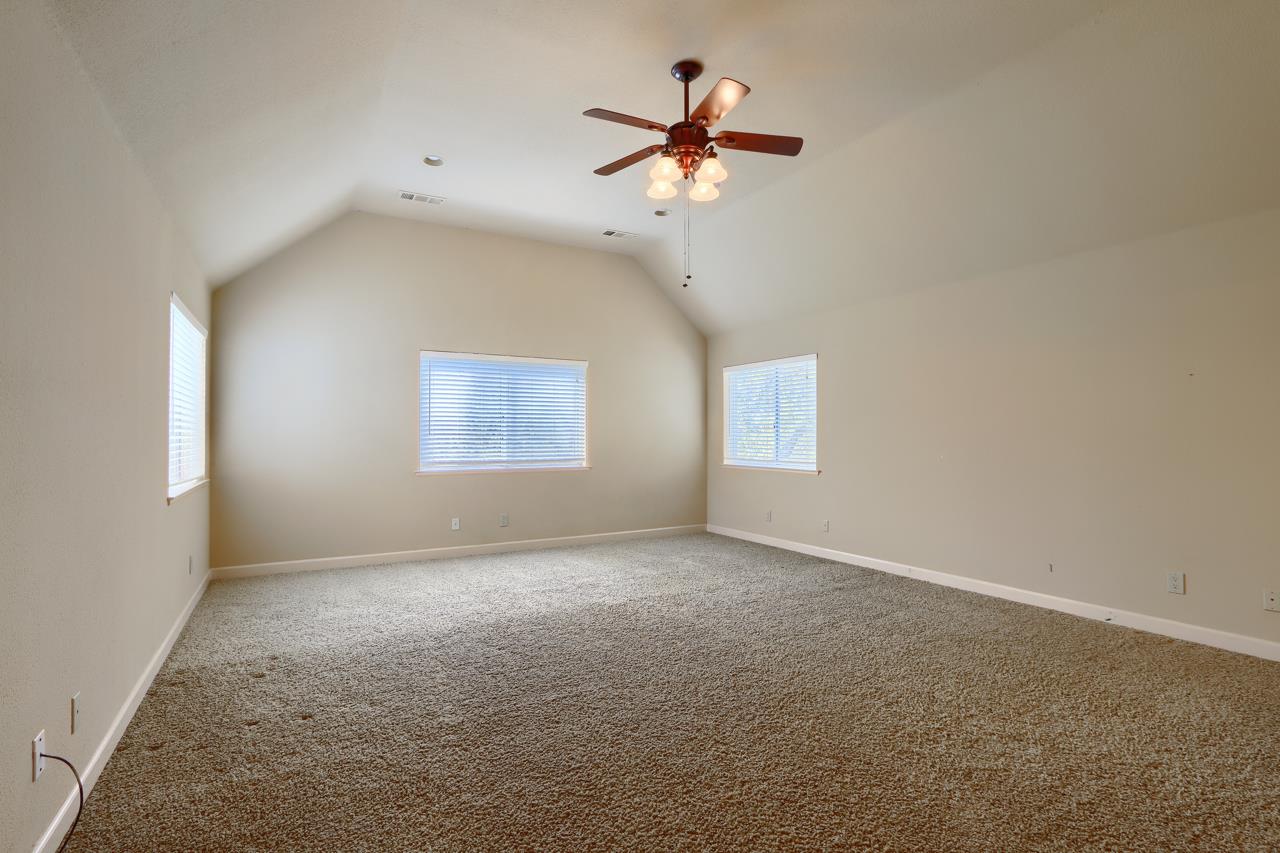 46580 Vista Del Rio Drive Oakhurst, CA 93644 - Photo 38 of 82