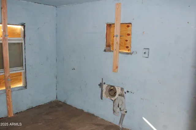 $149,900 | 2116 West Hadley Street, Phoenix, AZ 85009