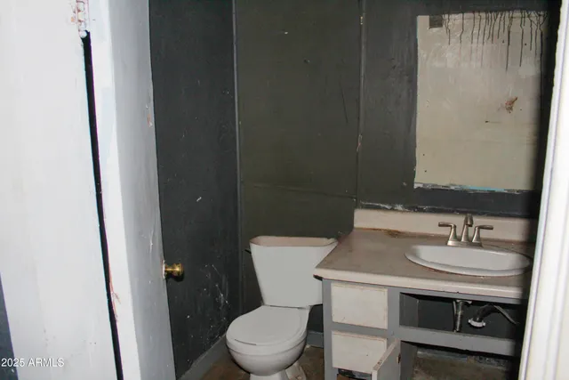 $149,900 | 2116 West Hadley Street, Phoenix, AZ 85009