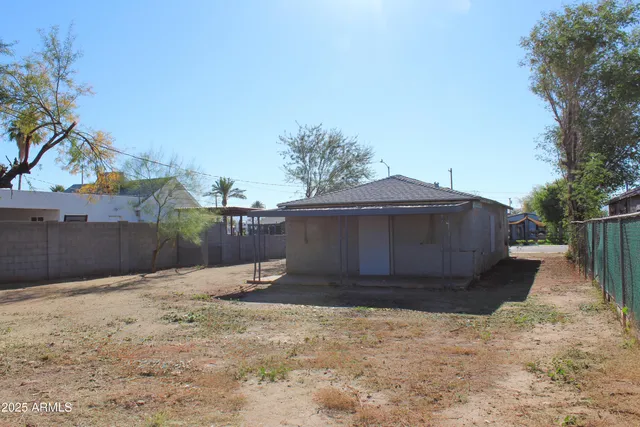 $149,900 | 2116 West Hadley Street, Phoenix, AZ 85009