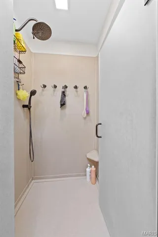 $614,900 | 5563 East Anding Drive, Catawissa, MO 63015