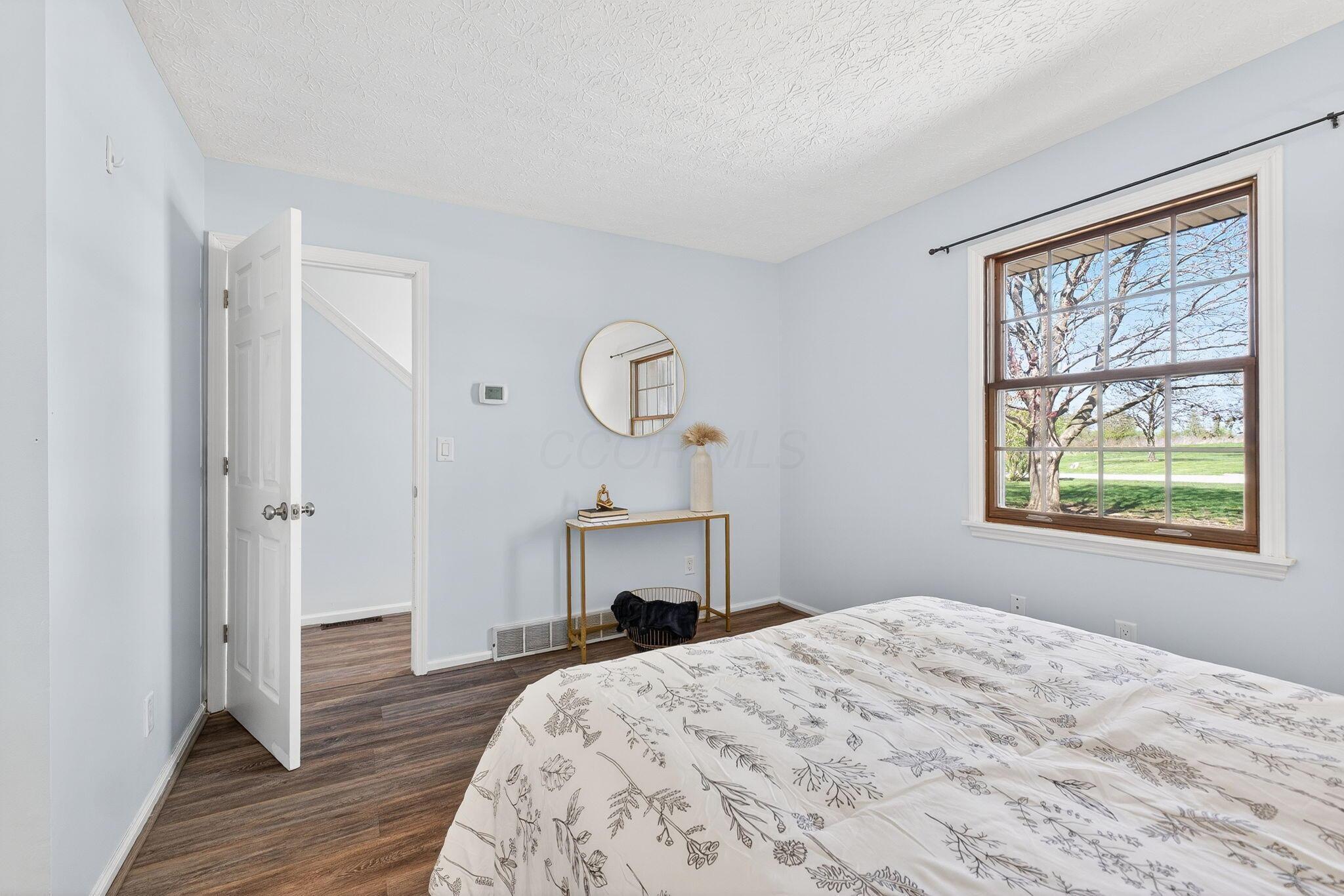 4985 Dellen Road Groveport, OH 43125 - Photo 29 of 60 4985 Dellen Rd (Interior)-23