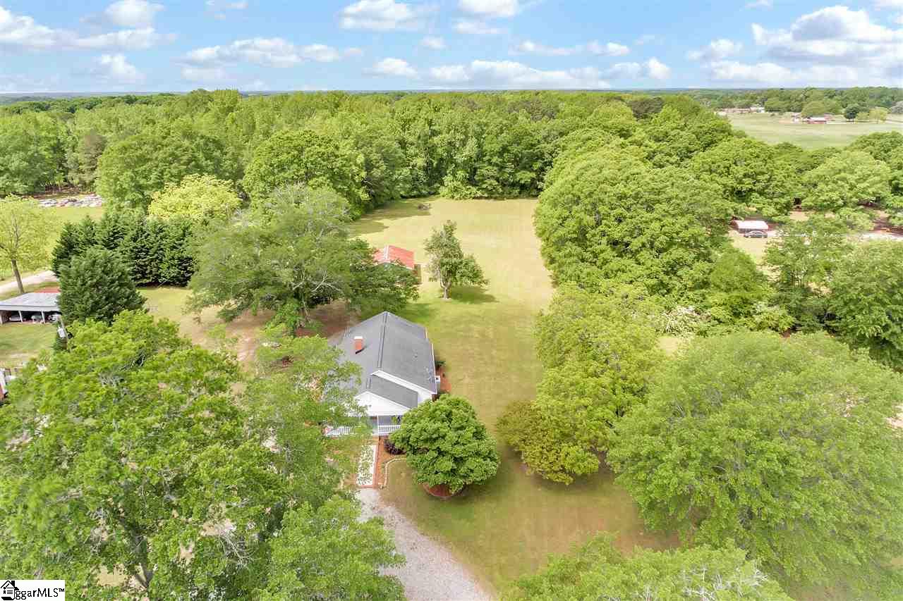 4000 Greenpond Road Gray Court, SC 29645 - Photo 33 of 36