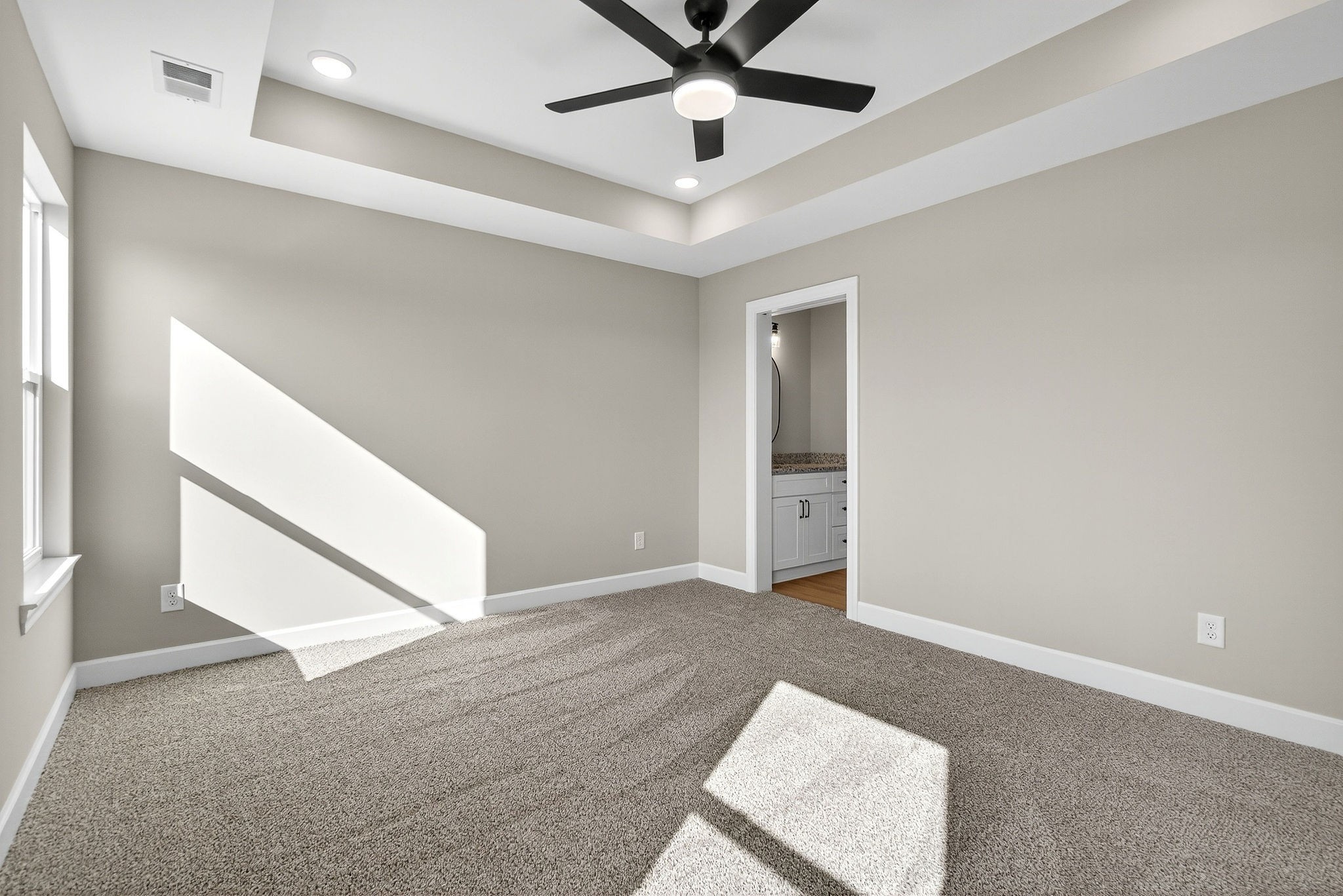 774 C Rody Road McMinnville, TN 37110 - Photo 17 of 40 an empty room with ceiling fan and window