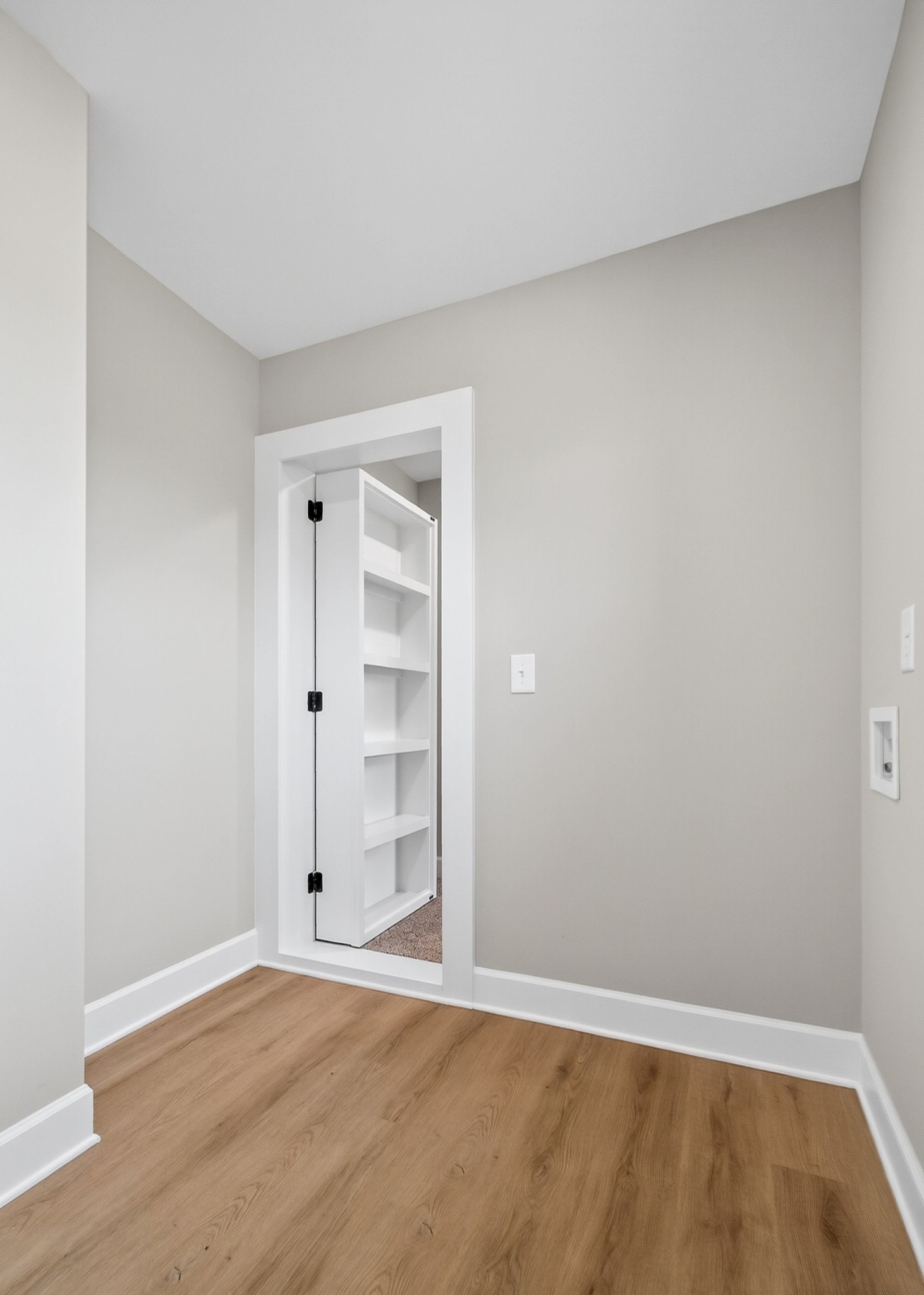 774 C Rody Road McMinnville, TN 37110 - Photo 28 of 40 a view of an empty room