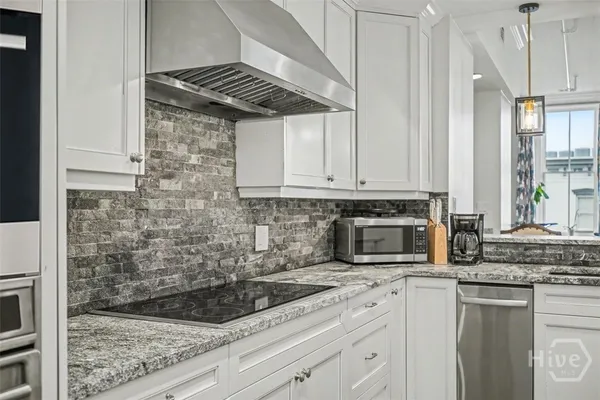 $1,195,000 | 101 Barnard Street, Unit 301, Savannah, GA 31401