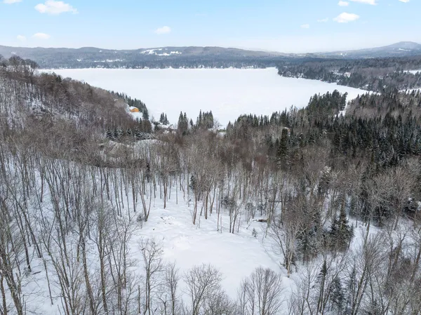 $231,500 | 25 Spooner Road, Pittsburg, NH 03592