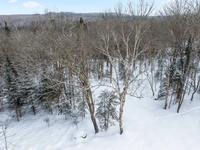 $231,500 | 25 Spooner Road, Pittsburg, NH 03592