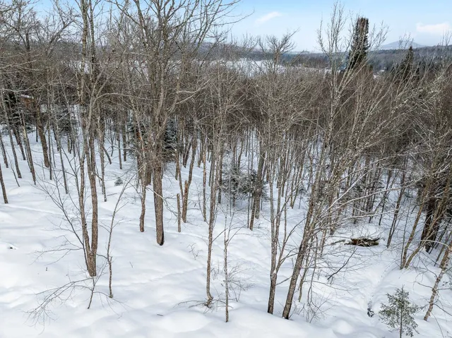 $231,500 | 25 Spooner Road, Pittsburg, NH 03592