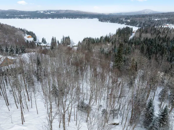 $231,500 | 25 Spooner Road, Pittsburg, NH 03592