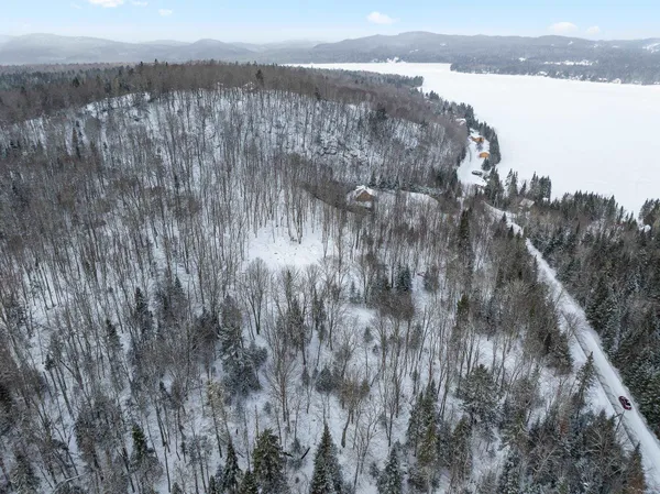 $231,500 | 25 Spooner Road, Pittsburg, NH 03592