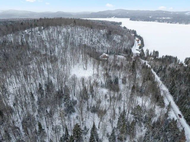 $231,500 | 25 Spooner Road, Pittsburg, NH 03592