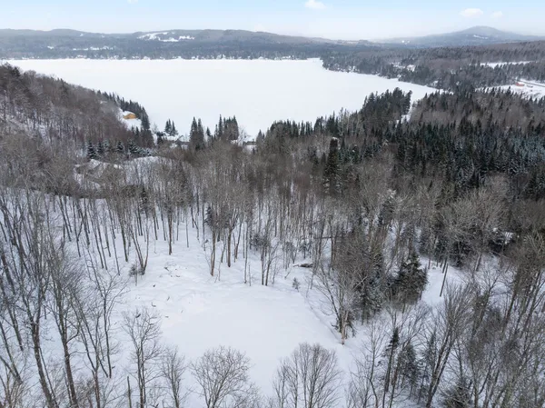 $231,500 | 25 Spooner Road, Pittsburg, NH 03592