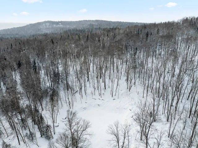 $231,500 | 25 Spooner Road, Pittsburg, NH 03592