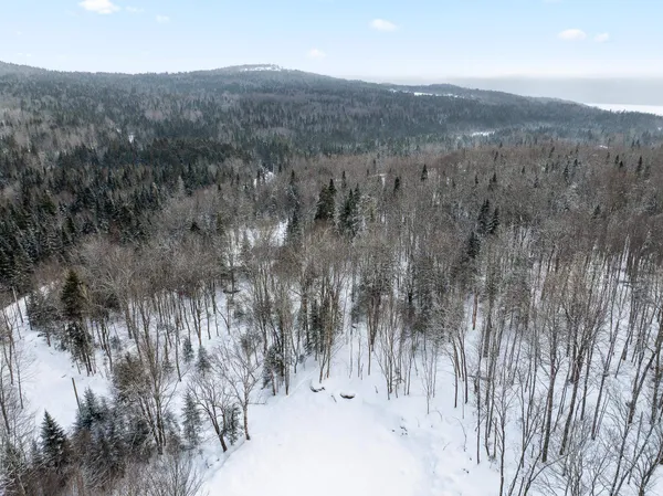 $231,500 | 25 Spooner Road, Pittsburg, NH 03592