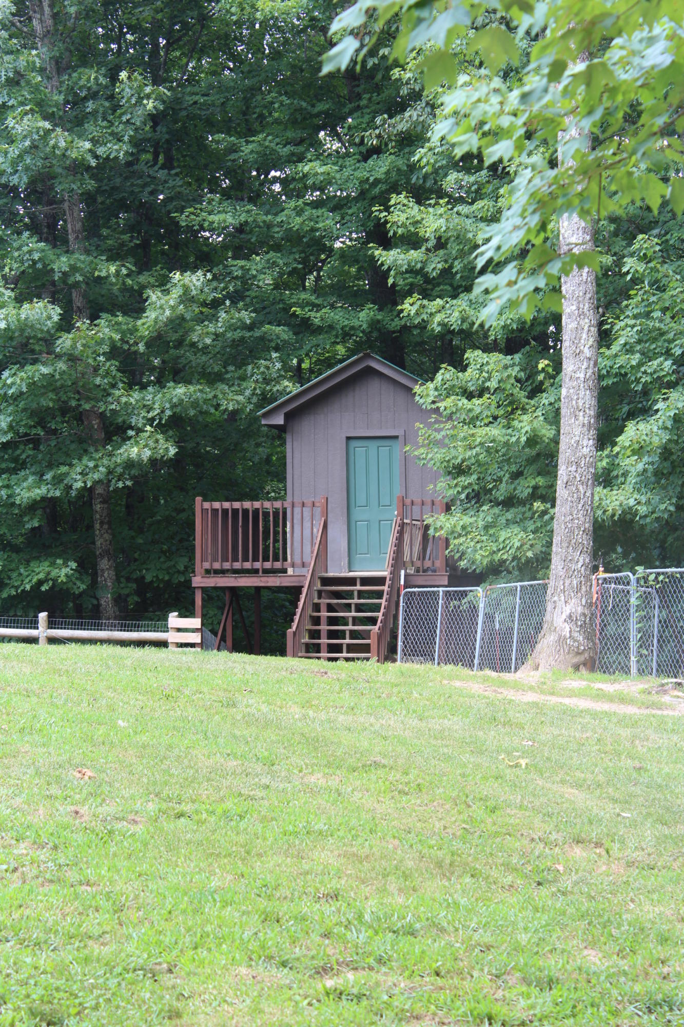 1021 Roysden Road Jamestown, TN 38556 - Photo 7 of 35 007