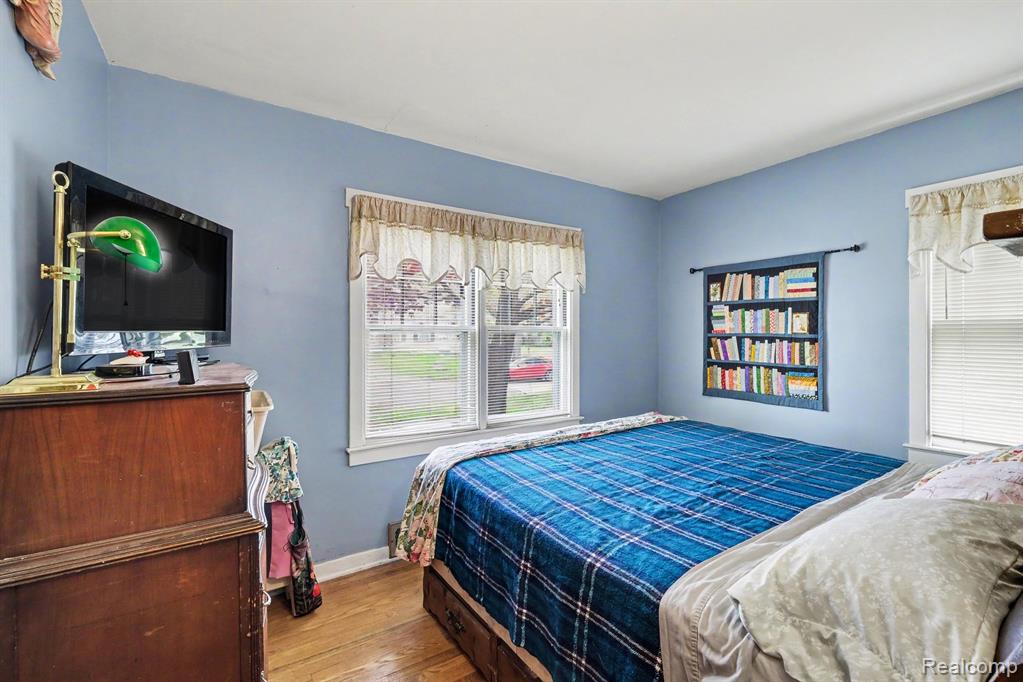2408 Calumet Street Flint, MI 48503 - Photo 8 of 14