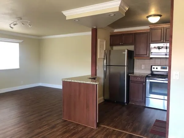 $1,600 | 662 Saxony Trail, Delray Beach, FL 33446