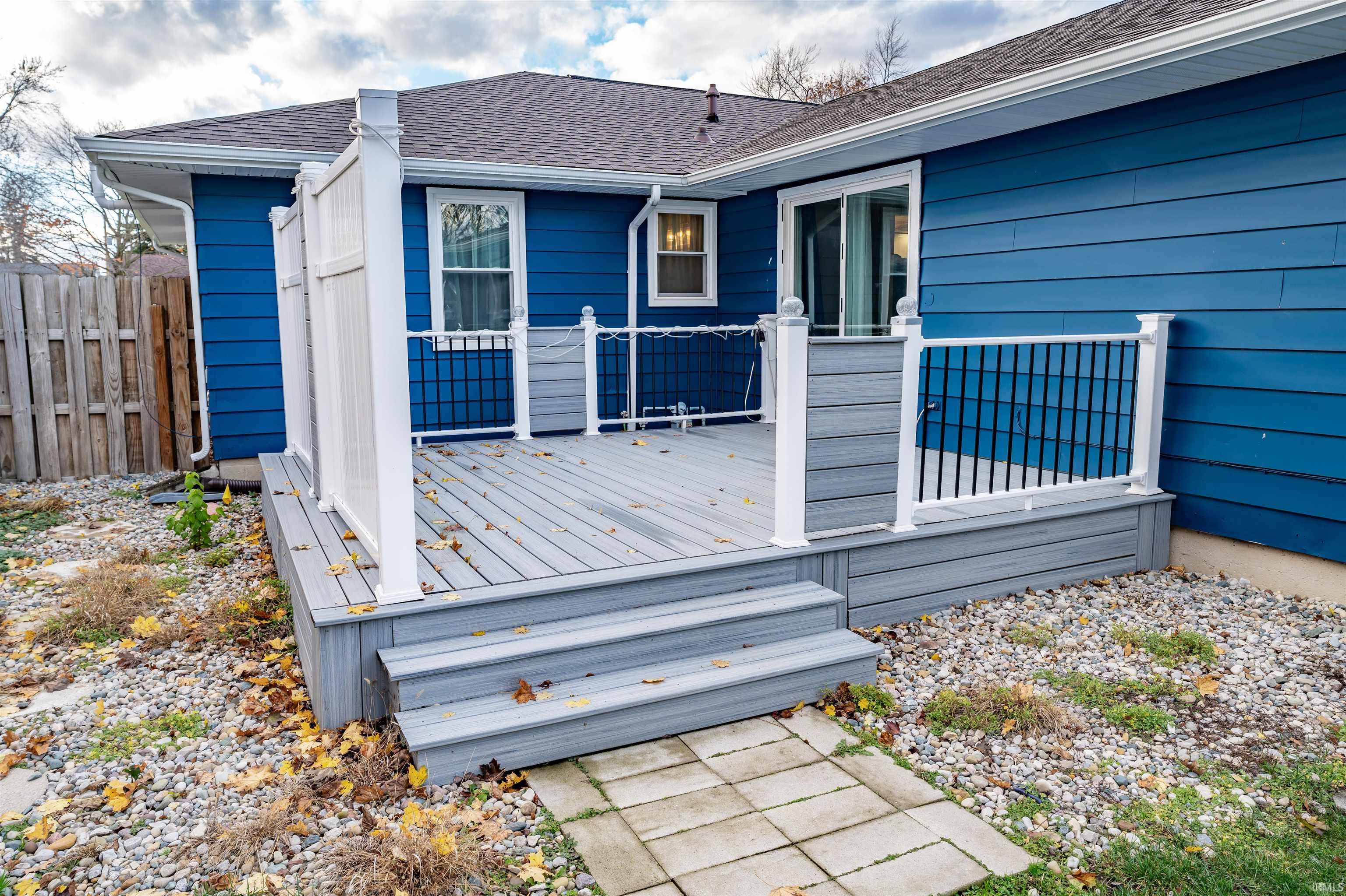 15512 Maple Street Huntertown, IN 46748 - Photo 9 of 29 Gallery Image 9